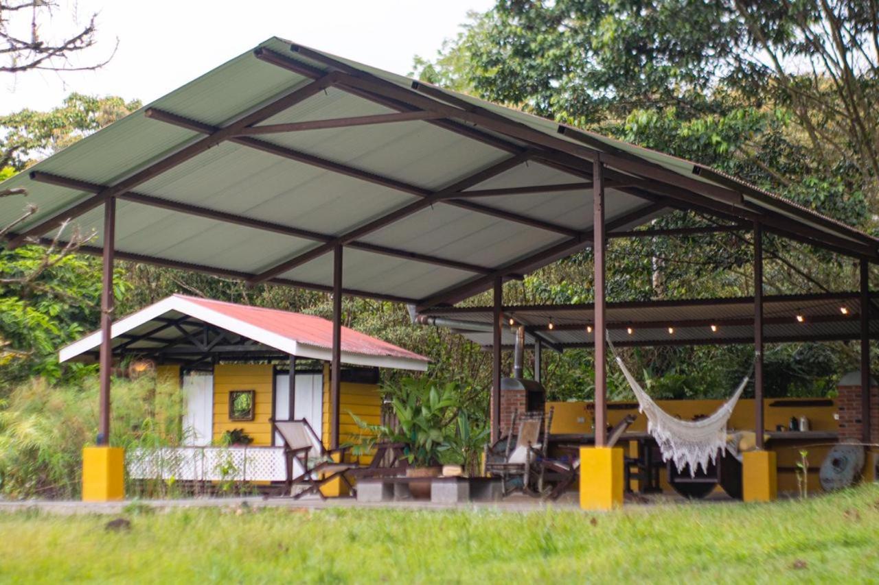 Popone Farm & Lodge Guápiles Exteriér fotografie